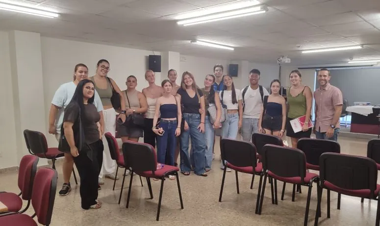 Jóvenes de Burjassot inician formación como monitores de tiempo libre