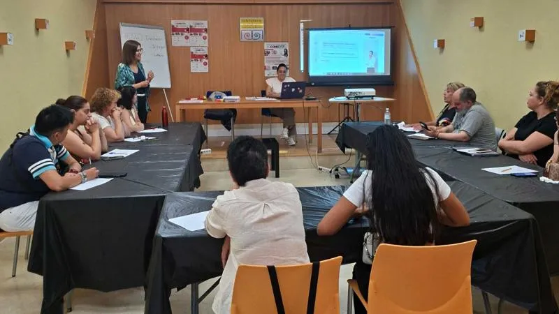 Benidorm impulsa la empleabilidad con talleres de competencias digitales para desempleados
