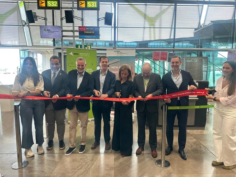 Madrid estrena ruta aérea directa con Toronto para potenciar el turismo norteamericano