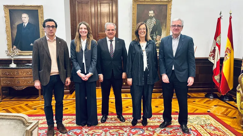 La Diputación de Palencia amplía el programa 'Unidosis' para mejorar la adherencia a tratamientos en el medio rural
