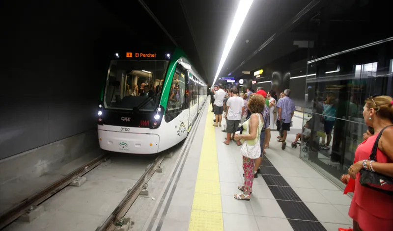 Metro de Málaga mejora la experiencia del usuario con información de trenes en tiempo real