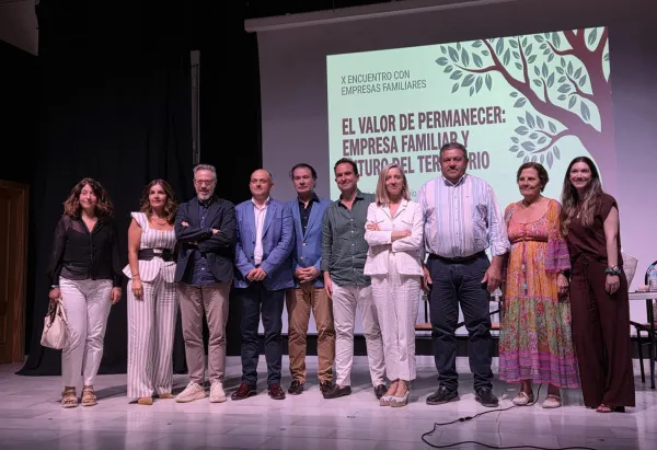 Empresas familiares de Castellar debaten su futuro y arraigo territorial