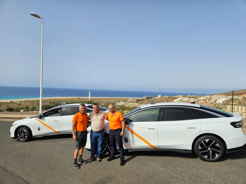 Pájara actualiza su ordenanza del taxi para modernizar el servicio