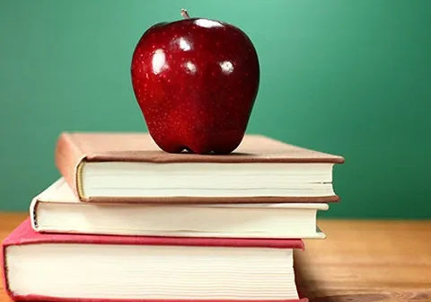 NEDA abre convocatorias de becas para impulsar la formación en Doma Clásica