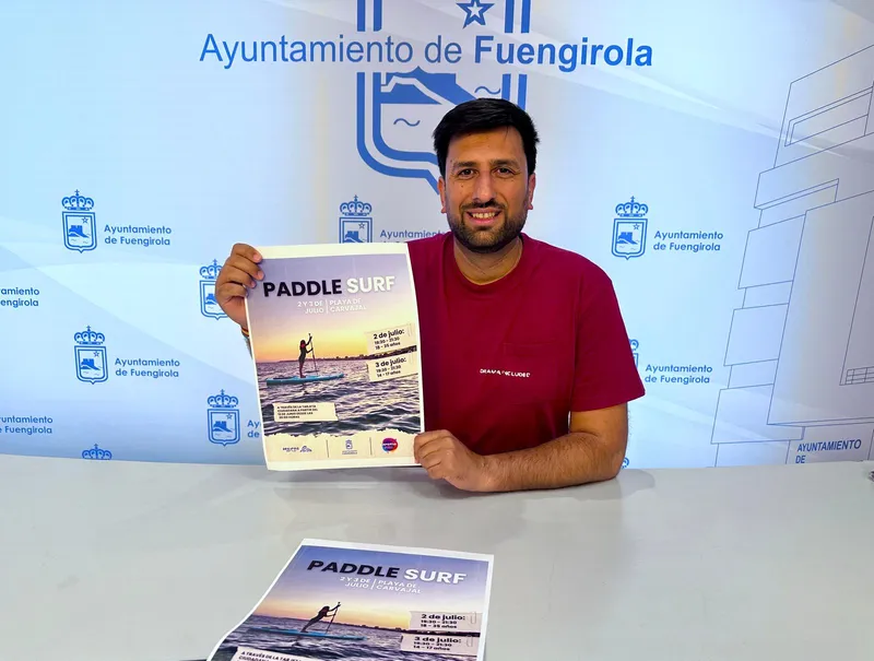 Fuengirola lanza un taller gratuito de paddle surf para jóvenes en julio