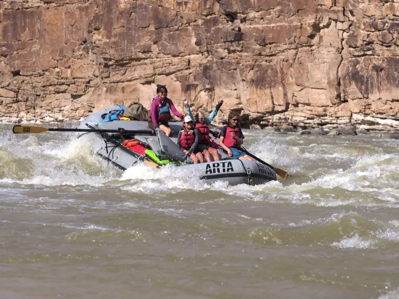 Aventura en Desolation Canyon: rafting y naturaleza salvaje en Utah