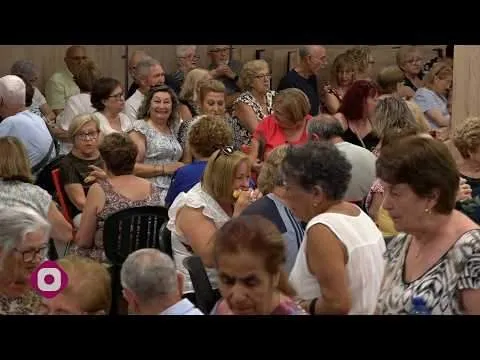 Mayores Voluntarios de Mislata clausura sus talleres artísticos con una celebración