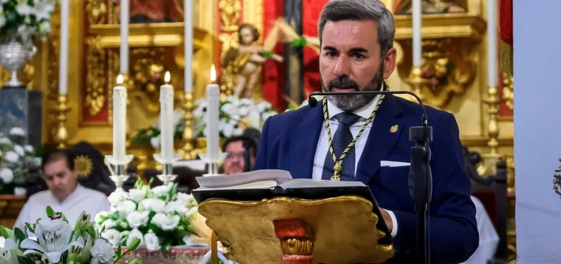 Fernando Carlos Rejano Santos asume la Hermandad Sacramental de Tomares