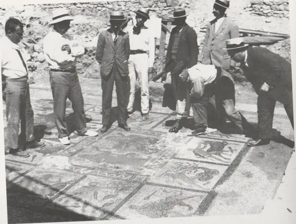 Descubren un mosaico romano de Hércules en Llíria con más de 1.800 años de antigüedad