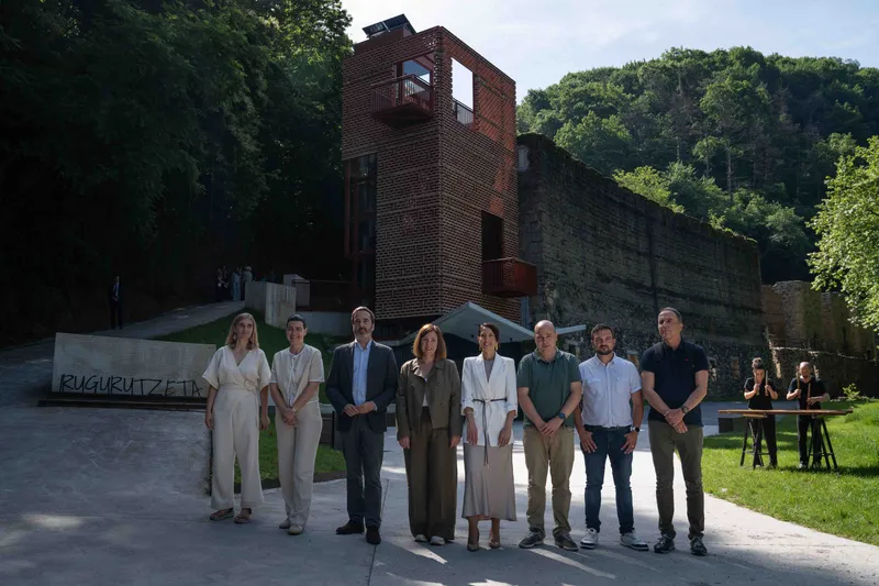 Irun inaugura el centro de interpretación de las ferrerías de Irugurutzeta
