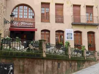 Elciego deleita con su rica gastronomía y vinos de calidad