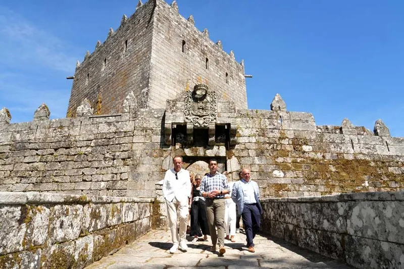 El Castillo de Soutomaior renueva su iluminación con una inversión de 1,7 millones de euros