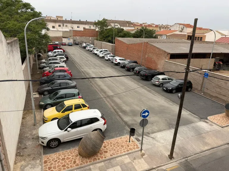 Cierran el aparcamiento de Botija en Miguelturra por obras de señalización