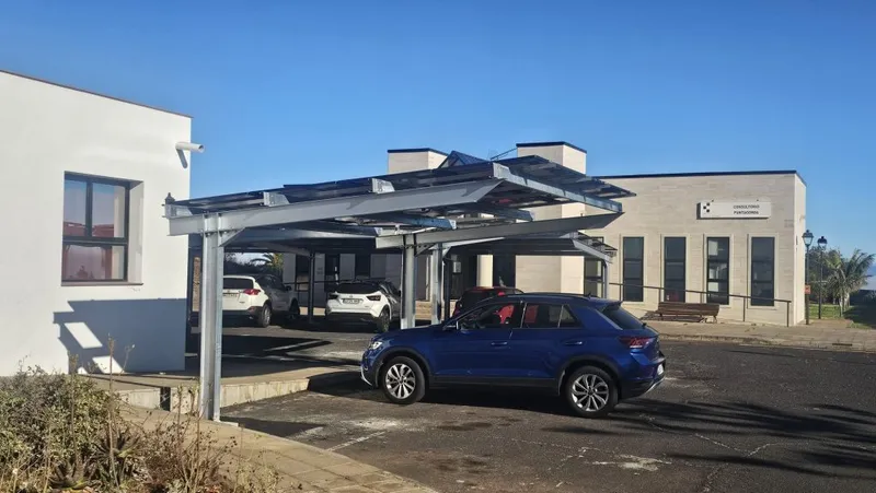 Puntagorda instala placas solares en el Centro de la Tercera Edad para autoconsumo