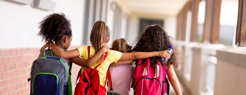 Adeje promueve la salud mental en emergencias escolares con primeros auxilios psicológicos