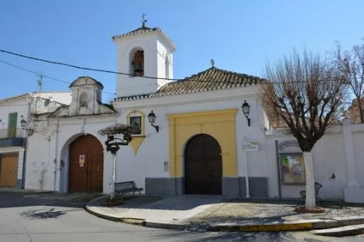 Pulianas recupera su patrimonio religioso con la puesta en valor de sus iglesias y cruces