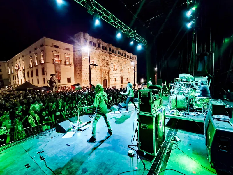 El GuadaRock consolida su éxito en Guadalajara con Koma y El Drogas como cabezas de cartel