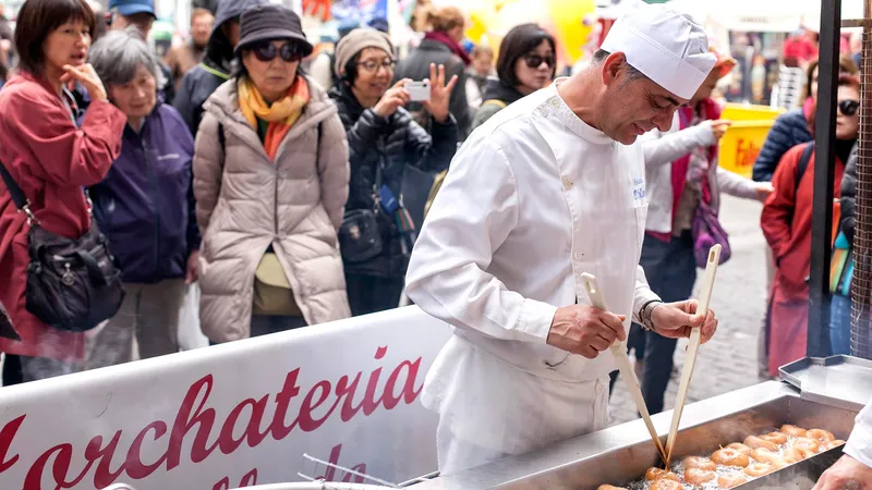València adelanta plazos para permisos de Fallas 2027 y prohíbe las 'mojiterías'