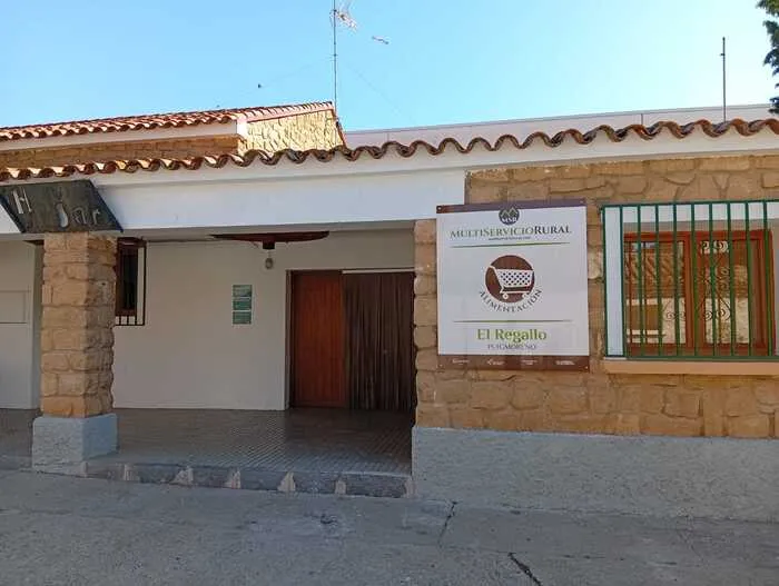 Alcañiz licita la gestión del multiservicio de Puigmoreno para garantizar servicios básicos