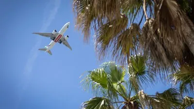 Castelldefels exige evaluar el impacto del ruido aeroportuario en la salud ciudadana