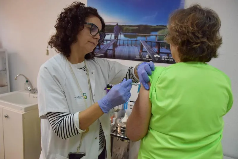 Sanidad en Daimiel adelanta la vacunación contra gripe y COVID-19 ante el aumento de contagios