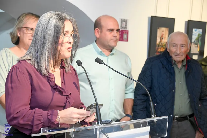 La Hermandad de San Isidro expone el III Concurso Fotográfico “Alejandro Villena” en Tomelloso