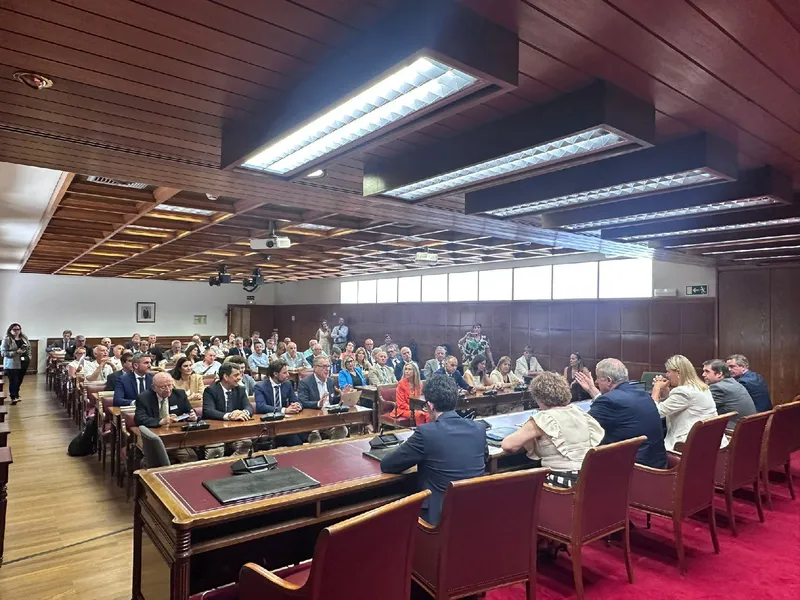 Lorca impulsa en el Senado la protección de viviendas amenazadas por la Ley de Costas en Puntas de Calnegre