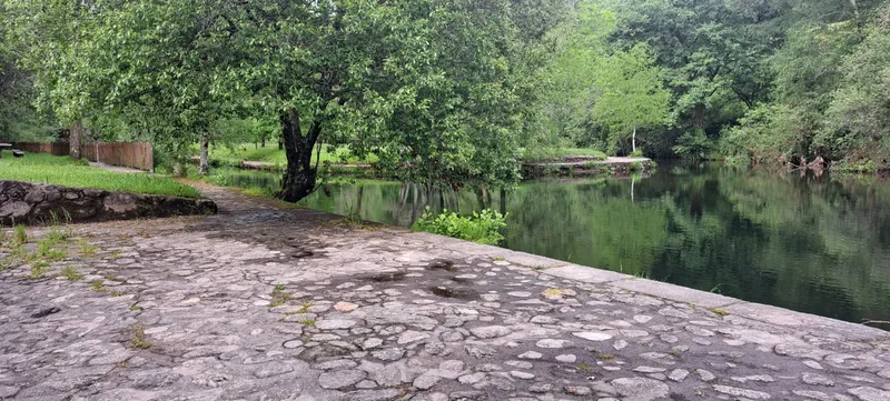 El río Tea en Covelo, un tesoro natural protegido en el sur de Galicia