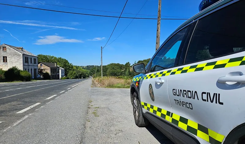 Un fallecido y un herido en un accidente de tráfico en Roquetas de Mar