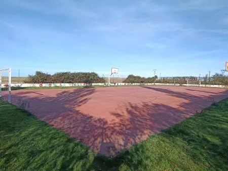 Brieva ofrece instalaciones deportivas y zonas de ocio para el disfrute vecinal
