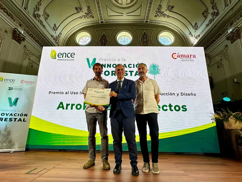 La Diputación de Pontevedra acoge la entrega del VI Premio Cámara de Comercio-ENCE a la Innovación Forestal