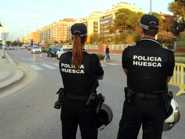Huesca otorga la Medalla de Oro a su Policía Local por su 165 aniversario