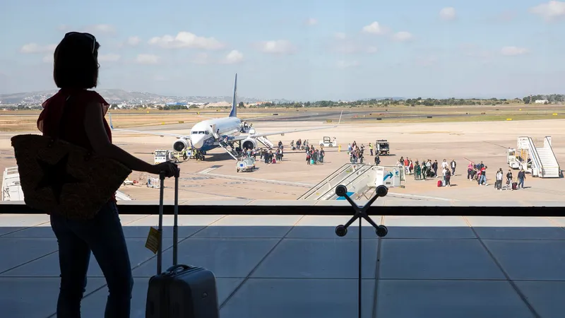 València amplía su conectividad aérea con 110 rutas y casi 4,7 millones de plazas este verano