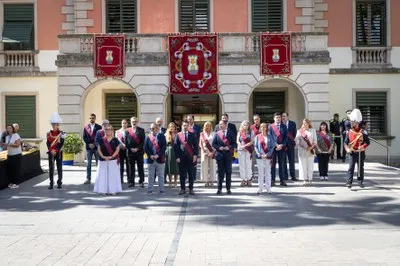 Castelldefels celebra la Diada de Catalunya con ofrenda floral y actos culturales