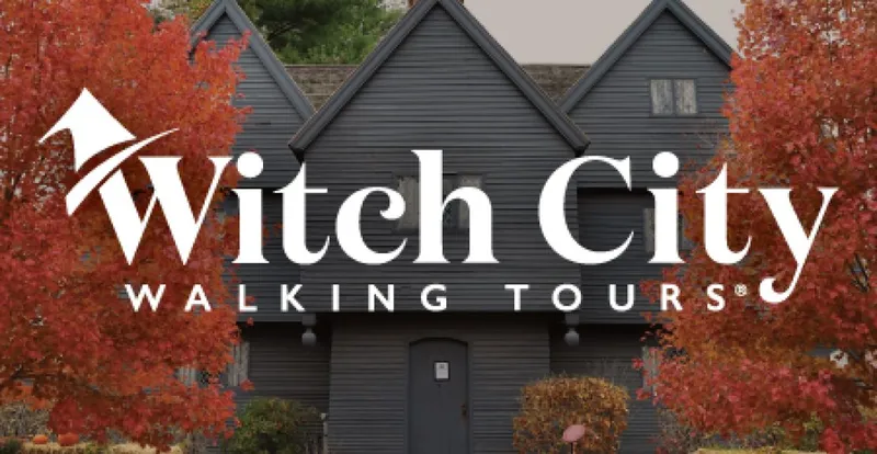 Salem ofrece tours de caza de fantasmas para explorar su historia oscura