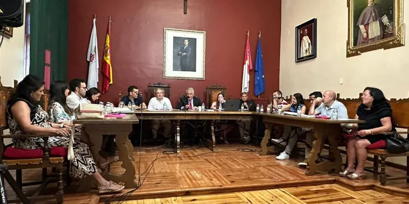 Almagro aprueba nuevas tasas para bodas, terrazas y el Mercado de Abastos