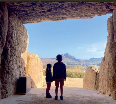 Antequera impulsa el turismo familiar e inclusivo con la campaña "El turismo de todos"