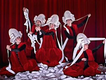 El Teatro Juan Bravo acoge 'Va de Bach' y 'Arraigo' en el ciclo 'Nuevas danzas'