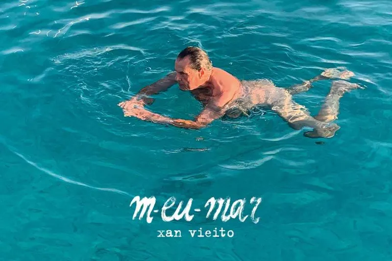 La Diputación de Pontevedra exhibe la comunión del artista Xan Vieito con el mar