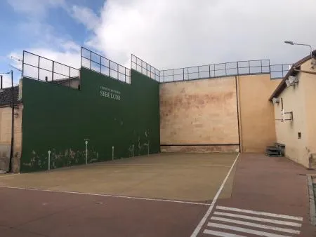 Sebúlcor revive sus tradiciones con campeonatos de pelota a mano, bolos y chito