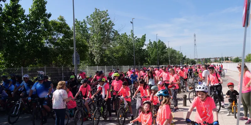 Alovera celebra su Día de la Bicicleta con más de 400 participantes y novedades