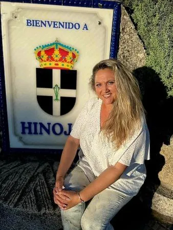 El Ayuntamiento de Hinojal presenta su nueva corporación municipal