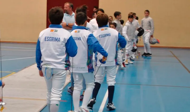 La Junta de Andalucía y China inician un programa pionero de intercambio en esgrima de alto rendimiento