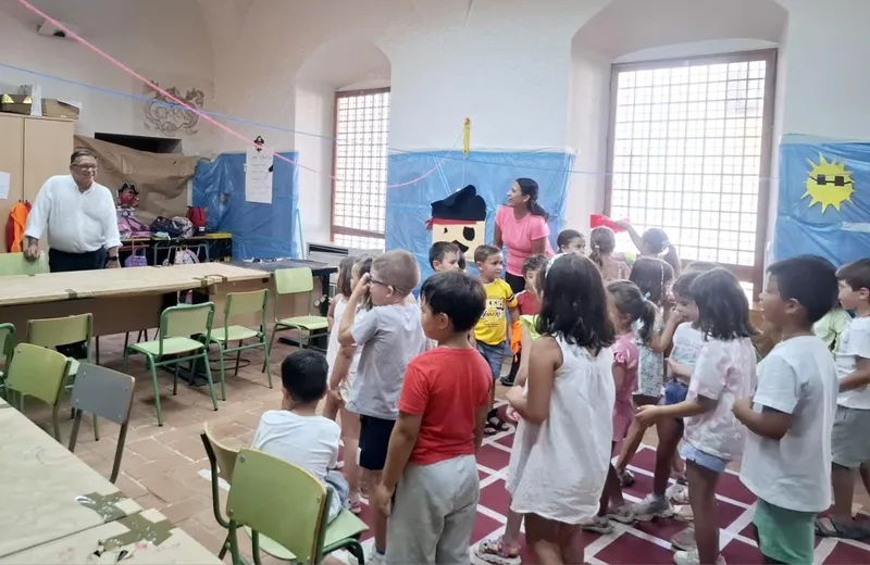 Almendralejo aclara los nuevos requisitos de la Junta de Extremadura para acceder a la ludoteca de verano