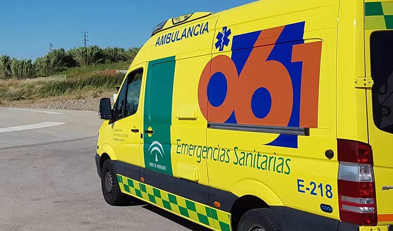 Seis heridos, tres de ellos menores, en un accidente de tráfico en la A-7 a su paso por Estepona