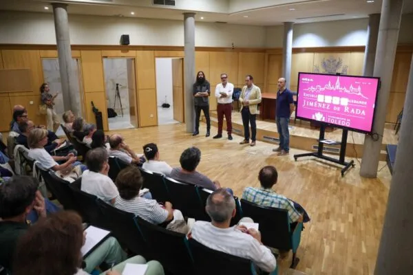 El concejal de Educación inaugura la Escuela de Estudios Toledanos ‘Jiménez de Rada’