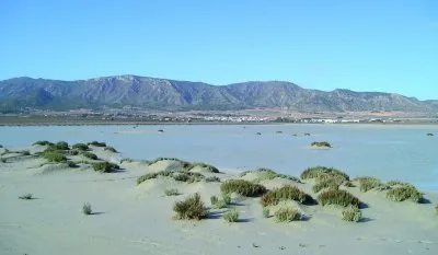 Salinas: Un viaje a través de su historia marcada por la laguna y los asentamientos