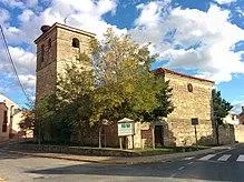 Descubren el valor histórico de la pila bautismal y la ermita de Veladíez en Espirdo