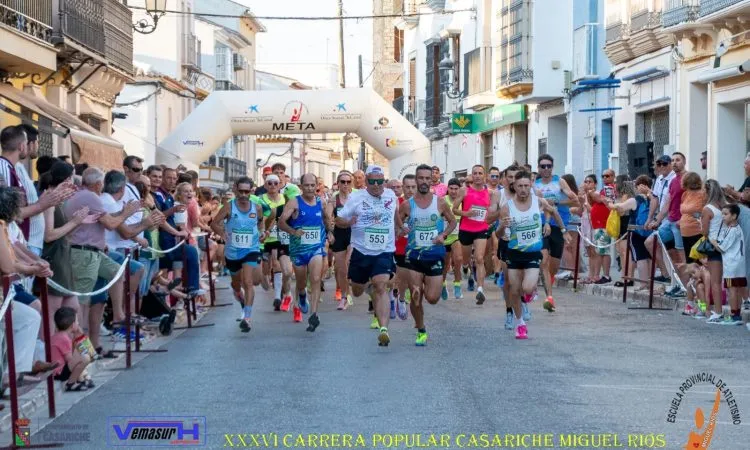 Casariche celebra con éxito la XXXVI Carrera Popular Miguel Ríos con medio millar de atletas