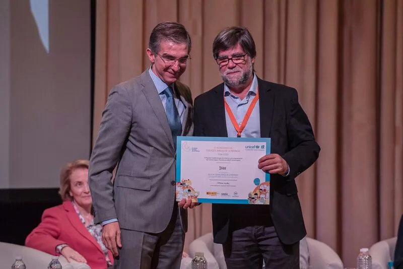 Unicef reconoce a Illas como "Ciudad Amiga de la Infancia" por su compromiso con los menores